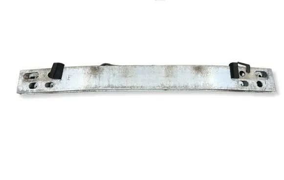 Toyota Prius (XW30) Front bumper cross member 