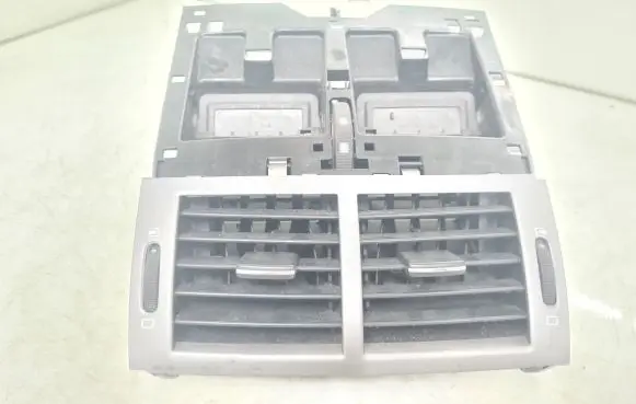 Dash center air vent grill