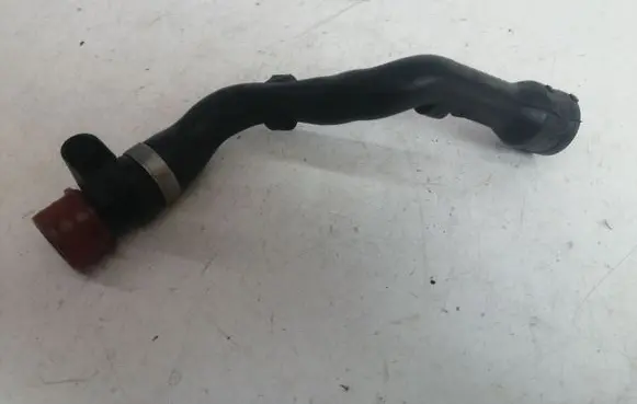 Mercedes-Benz C W203 Breather hose/pipe A6420160881 6510160030