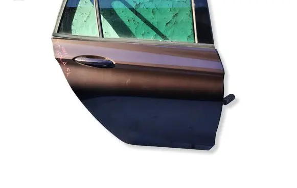 Opel Astra K Rear door 