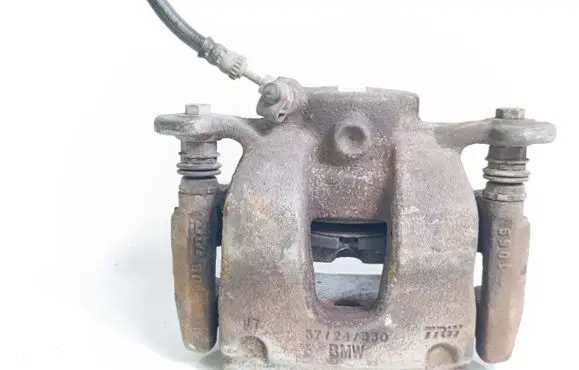 BMW 2 F45 Front brake caliper 5724330