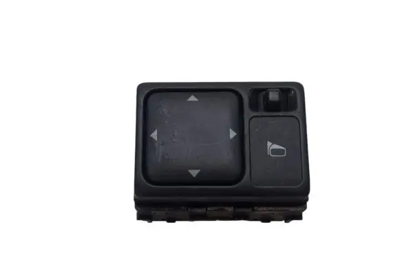 Nissan Pathfinder R51 Wing mirror switch