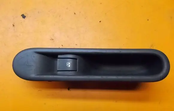 Renault Espace IV Quarter vent window switch 