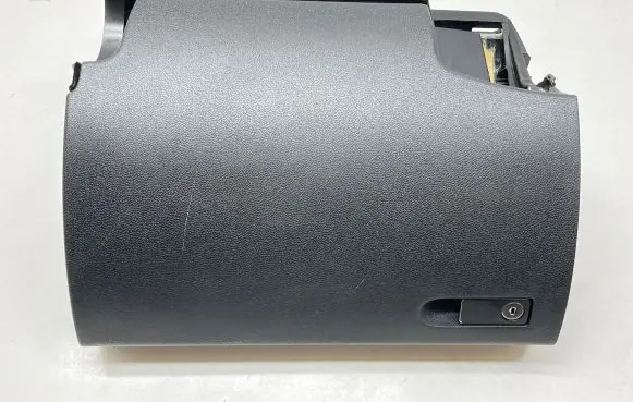 Mercedes-Benz C W204 Glove box set L0566987 357AA