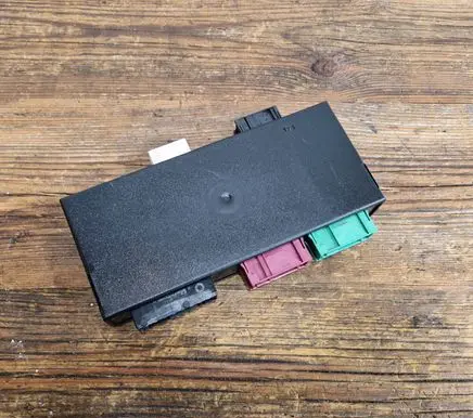 BMW Z3 E36 Central body control module 8387530