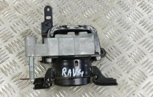 Toyota RAV 4 (XA50) Engine mount bracket