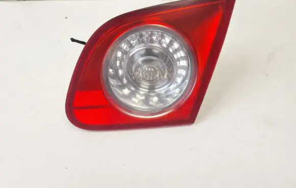 Volkswagen PASSAT B6 Tailgate rear/tail lights 3C5945076E