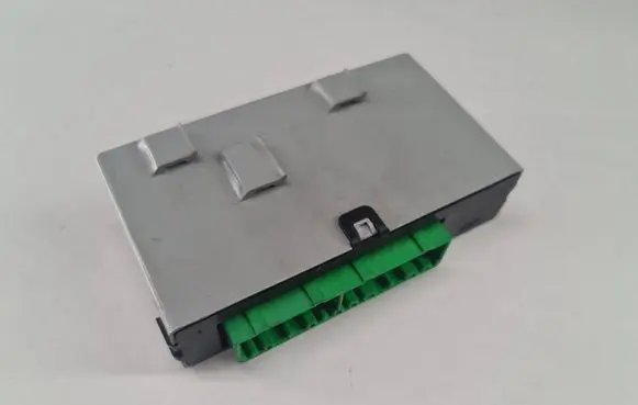 Volvo S40, V40 Door central lock control unit/module 30630081 MB2323008660