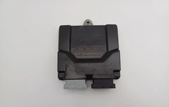 Volkswagen PASSAT B3 LP gas control unit module 110R004230