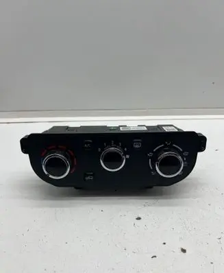 Dacia Spring Climate control unit WQT100D050 230330A 230330A04