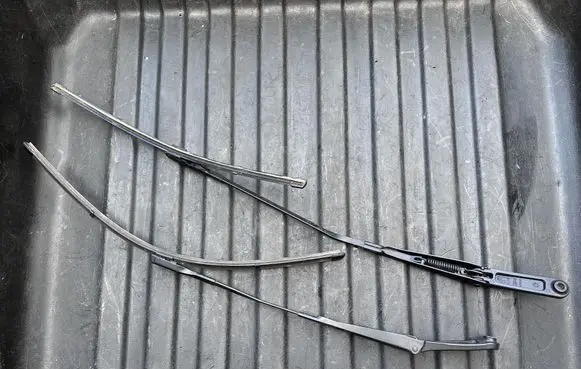 Audi A4 S4 B9 8W Windshield/front glass wiper blade 8W2955408 8W2955407 W000059137