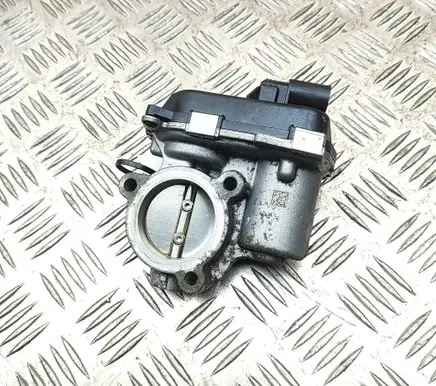 Volkswagen Golf VIII EGR valve 05C133062A
