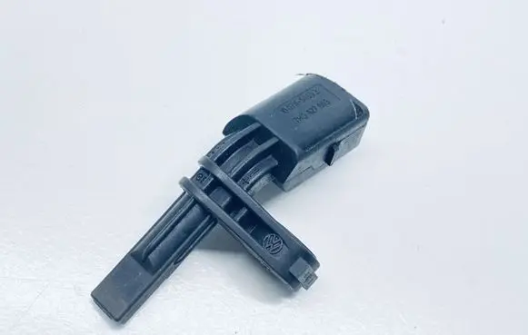 Volkswagen PASSAT B6 ABS brake wheel speed sensor 7H0927803