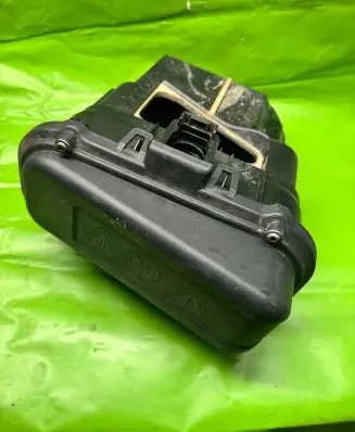 BMW 7 F01 F02 F03 F04 Other engine bay part 7555193 58650910