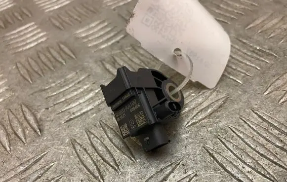 Hyundai Tucson IV NX4 Airbag deployment crash/impact sensor 95920AA100