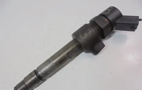 Alfa Romeo 156 Fuel injector 0445110002