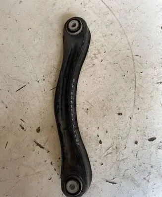 Jeep Grand Cherokee Rear upper control arm/wishbone