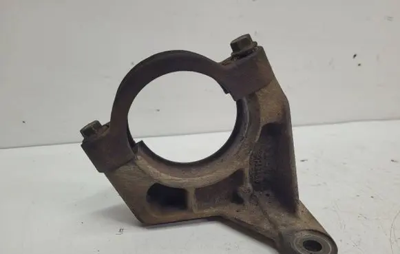 Volvo V70 Driveshaft support bearing bracket 04W295