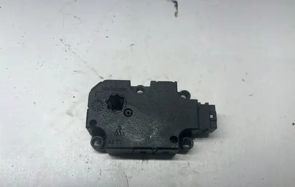 Audi A8 S8 D4 4H A/C air flow flap actuator/motor CZ113930 CZ1139300857