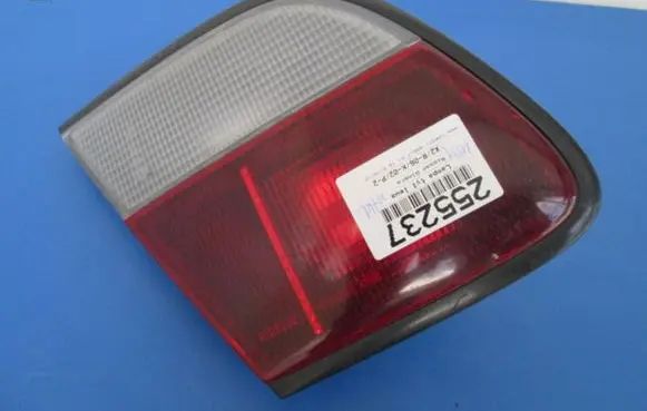 Nissan Almera Rear/tail lights