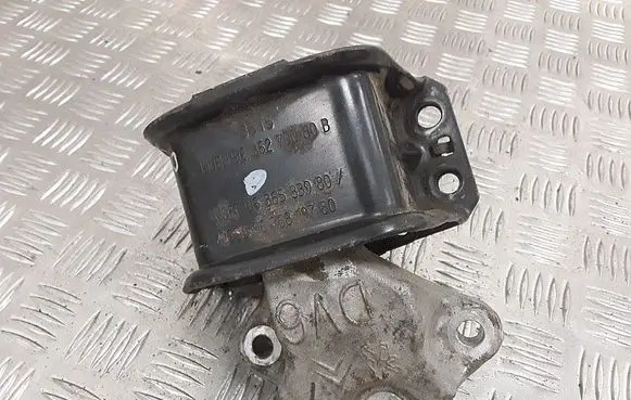 Citroen Berlingo Engine mount bracket 9636270080b 9636583980 9676819780