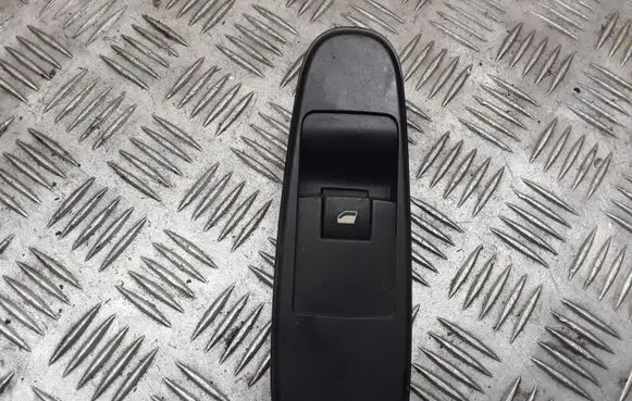 Citroen C4 I Picasso Electric window control switch 96639377ZD