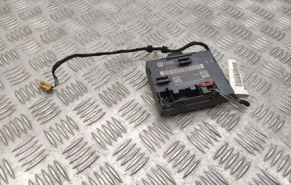 Audi A4 S4 B8 8K Door control unit/module 4F0959795N