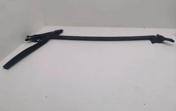 Audi A7 S7 4G Rubber seal front door window/glass 