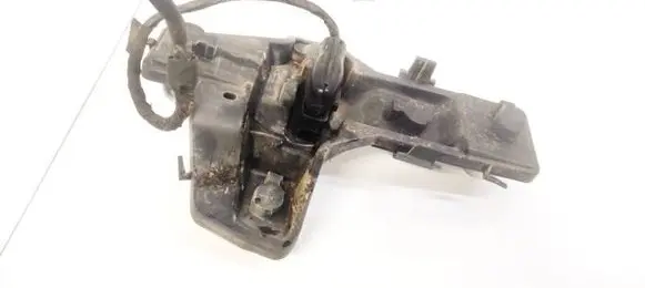 Volkswagen Touran I Tail light bulb cover holder 1T0945257A