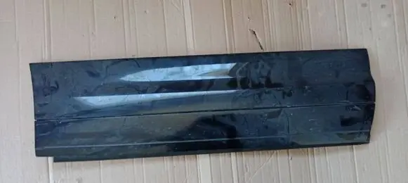 Porsche Cayenne (92A) Rear door trim (molding) 7P5839788G 7P5839788J