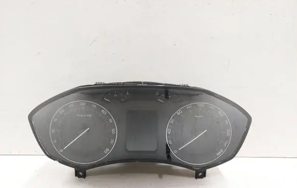 Skoda Octavia Mk2 (1Z) Speedometer (instrument cluster) 1Z0920842D SW080500 HWF7215