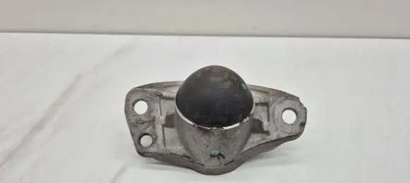 Audi Q3 8U Front shock absorber mounting bracket 3C0513353C