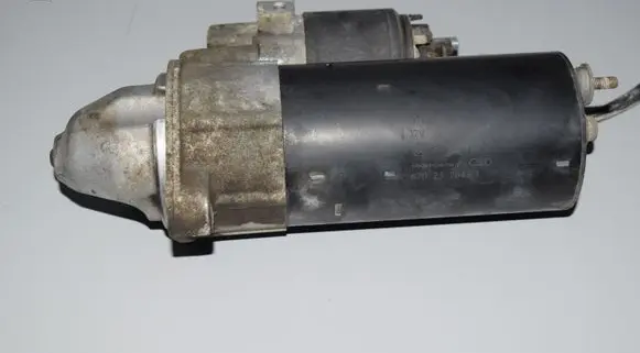 BMW 5 E39 Starter motor