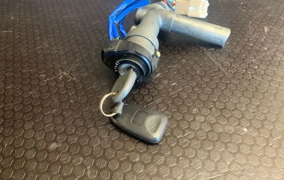 KIA Sorento Ignition lock 070824 07324