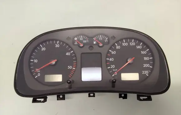 Volkswagen Golf IV Speedometer (instrument cluster) 1J0920826B