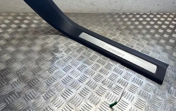 Volvo XC90 Front sill trim cover 31363642