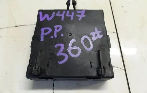 Mercedes-Benz Vito Viano W447 Door control unit/module A4479006100 A1669013901 A4479020800
