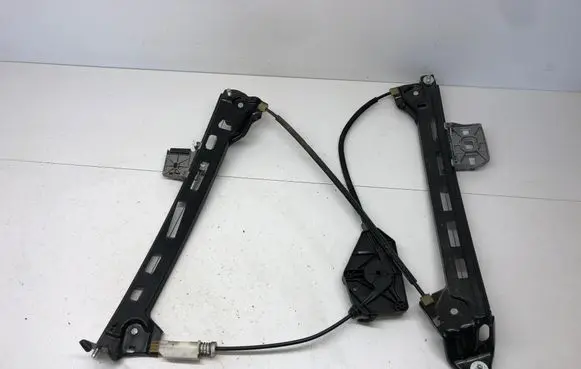 Volkswagen PASSAT CC Front window lifting mechanism without motor 3C8837462J