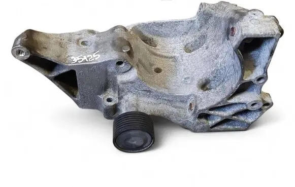 BMW 3 E90 E91 Generator/alternator bracket 7802639 13992010