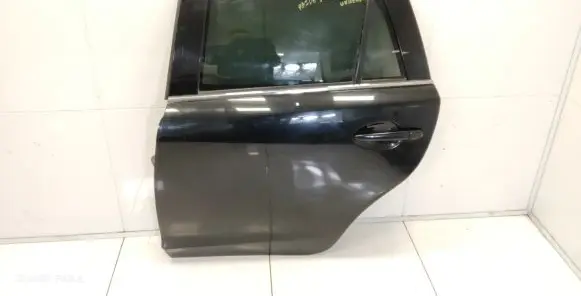 Mazda 6 Rear door