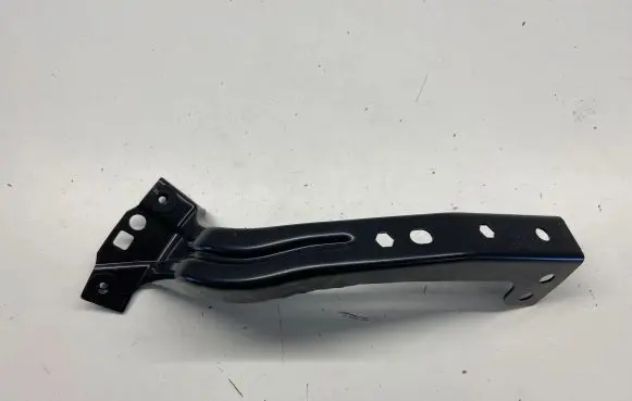 Volkswagen Up Fender mounting bracket 1S0821142A
