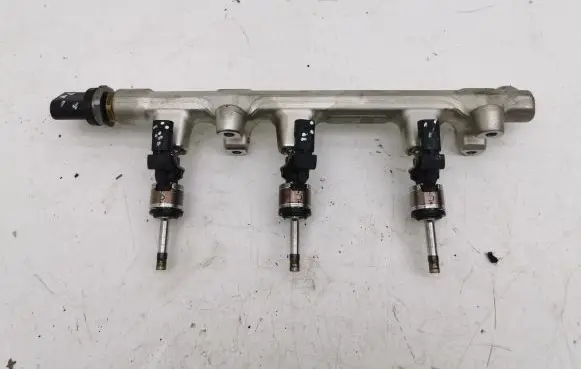 Fuel injectors set