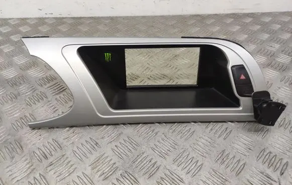 Audi A4 S4 B8 8K Radio/GPS head unit trim 8K1857186