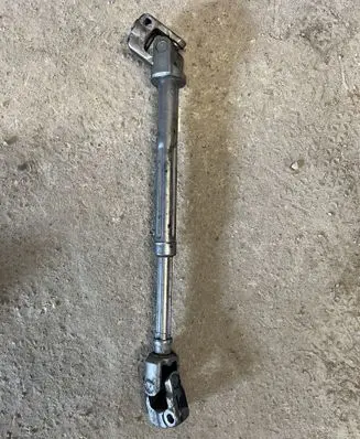 Jeep Grand Cherokee Steering column universal joint P05057540AD P05057540A 05057540AD