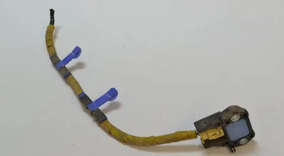 Subaru Outback Airbag deployment crash/impact sensor 98231AG020