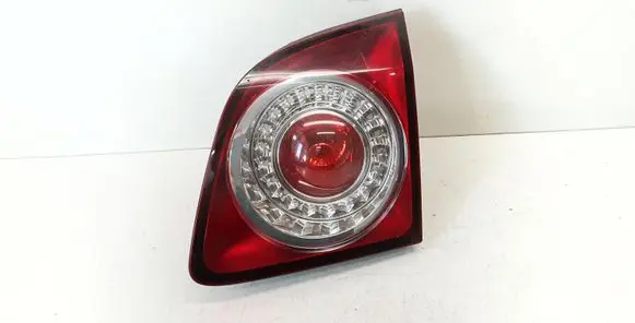 Volkswagen Golf Plus Tailgate rear/tail lights 5M0945094K