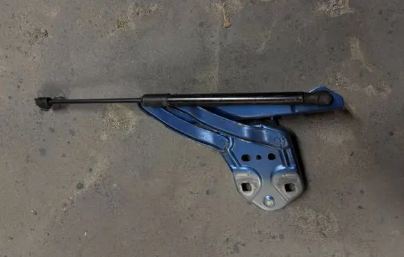 Volvo XC40 Engine bonnet/hood hinges 31356752