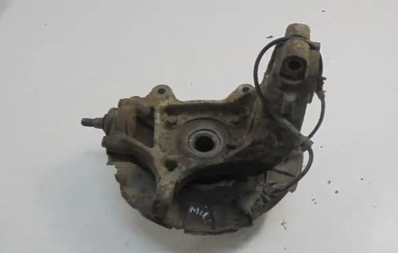 Mini One - Cooper R50 - 53 Front wheel hub spindle knuckle 