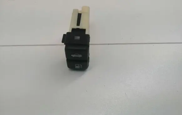 BMW 5 F10 F11 Fuel tank opening switch 1890751