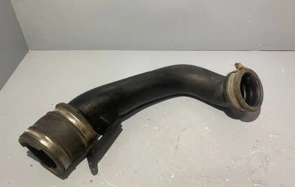 Volvo V70 Intercooler hose/pipe 30741667